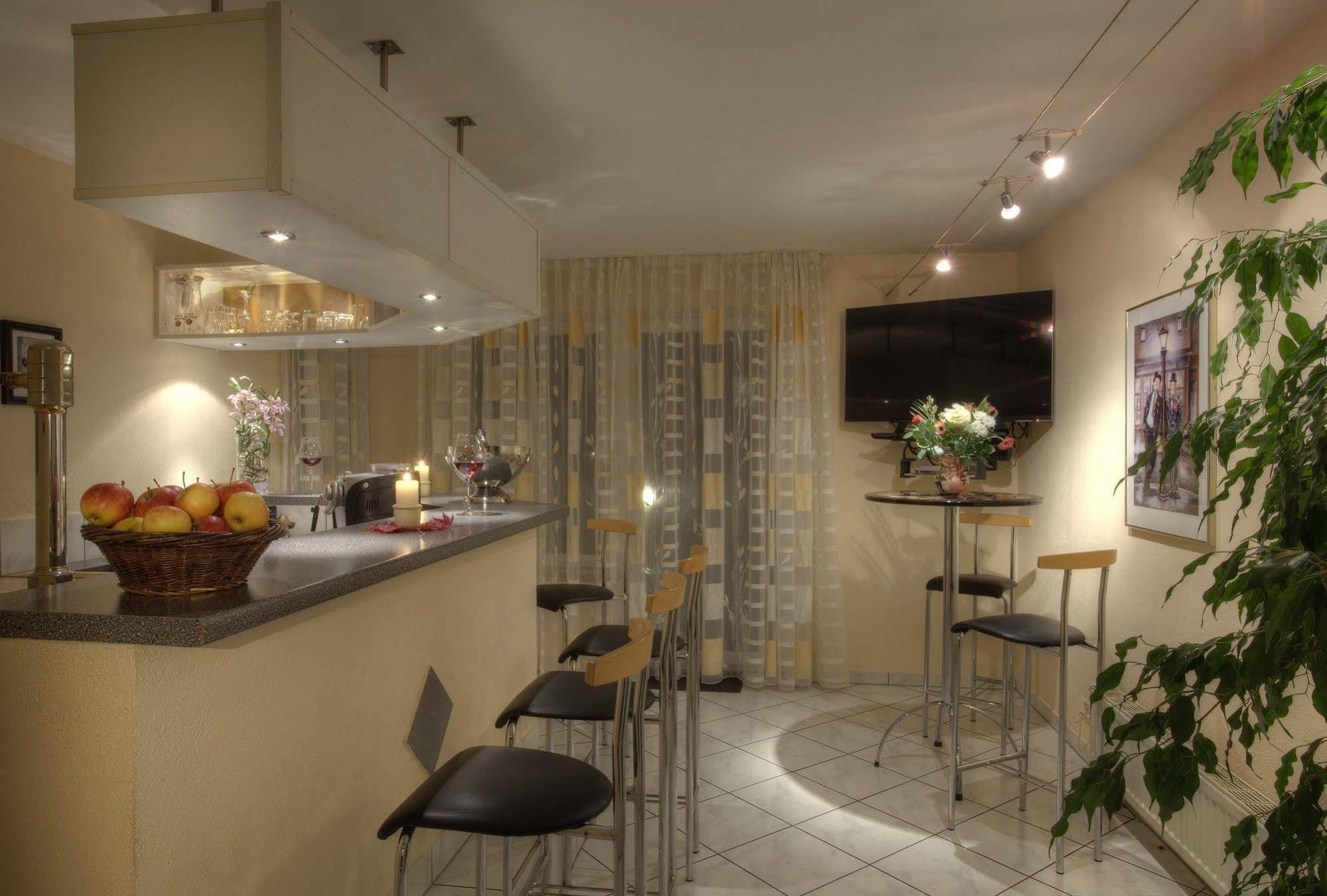 Hotel Zur Muehle Urbach  외부 사진