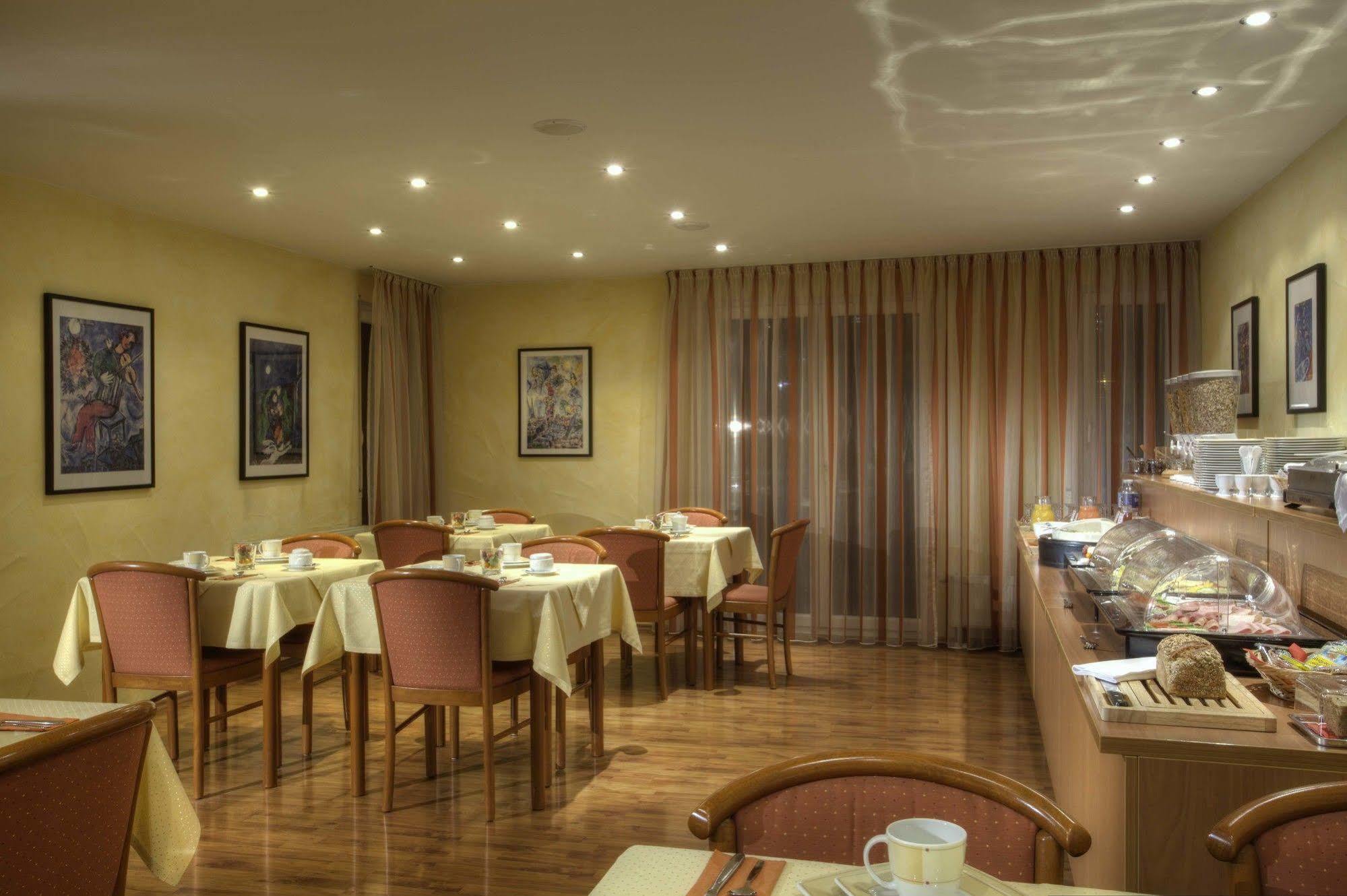 Hotel Zur Muehle Urbach  외부 사진